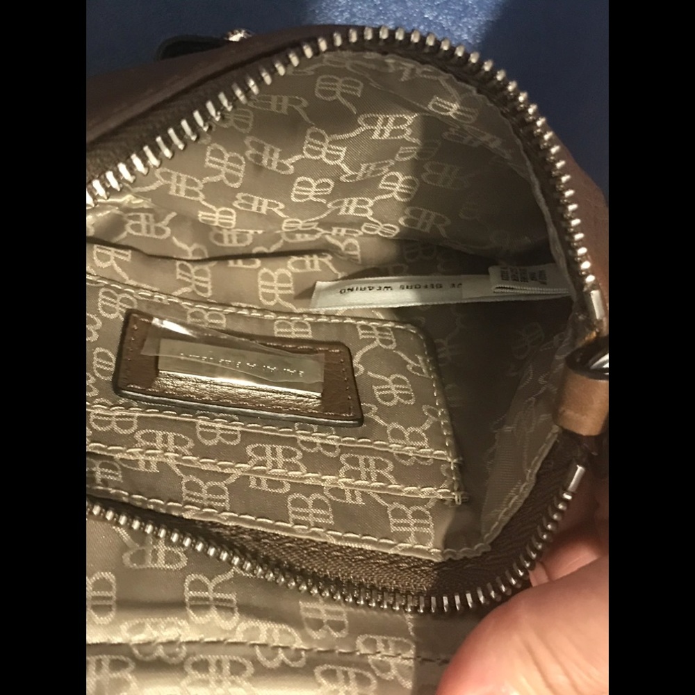 Banana Republic brown pebble leather wristlet - Picture 8 of 16